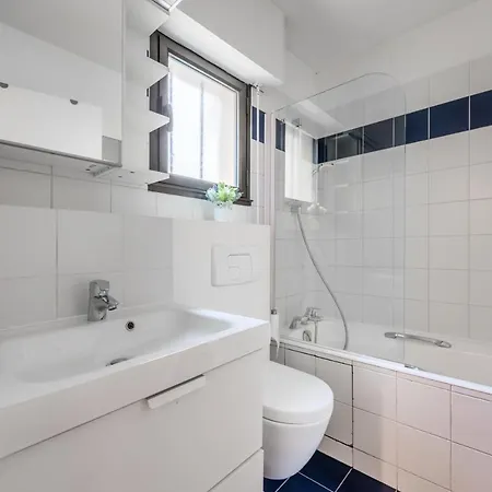 Sweet Apartment